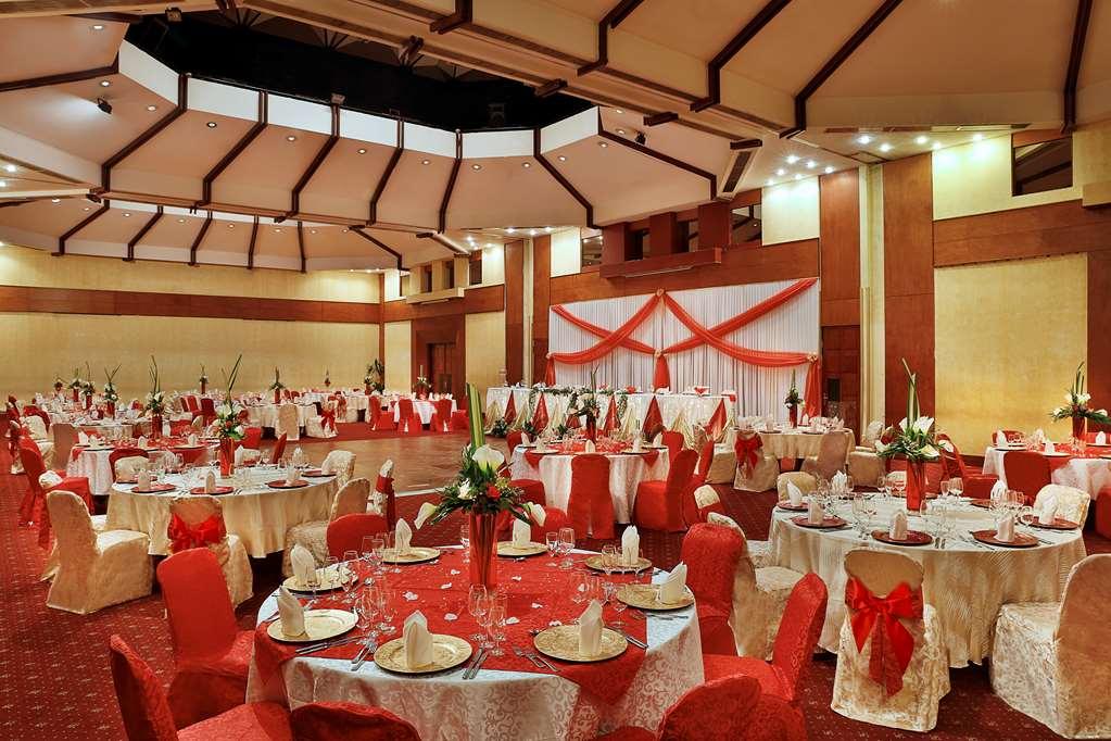 Hotel Hilton Yaoundé Servizi foto