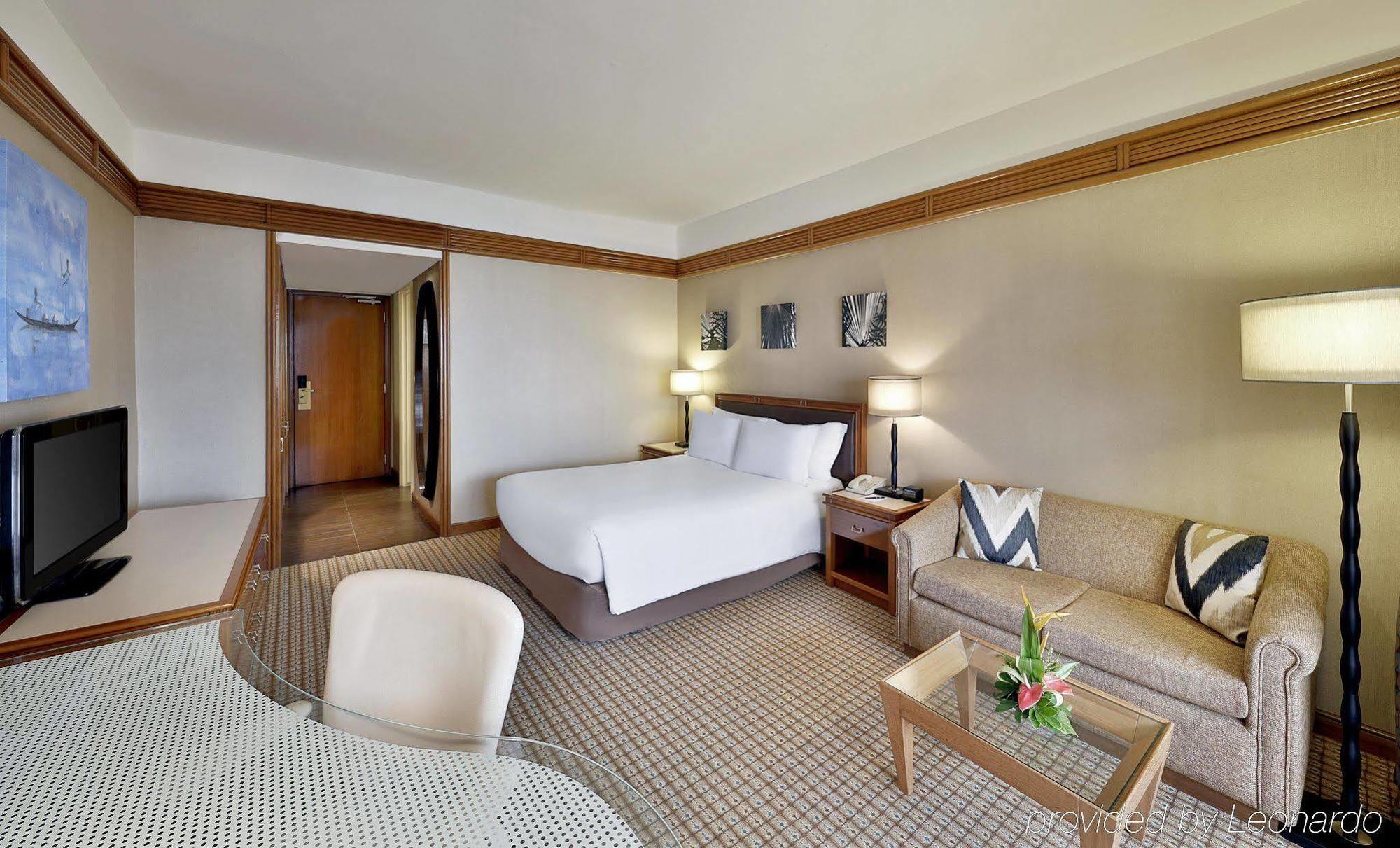 Hotel Hilton Yaoundé Esterno foto