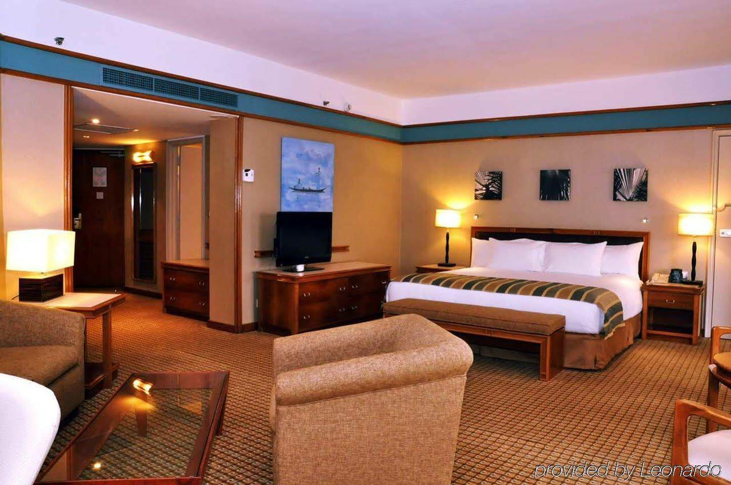 Hotel Hilton Yaoundé Esterno foto
